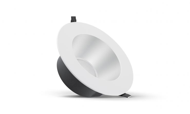 Enhetlig allmänbelysning med LEDVANCE Downlight UGR19