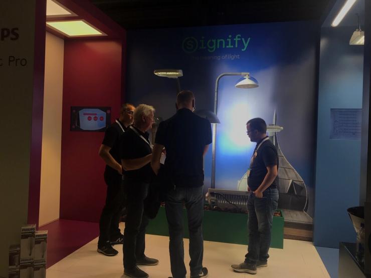 Signify på EasyFairs elmässan