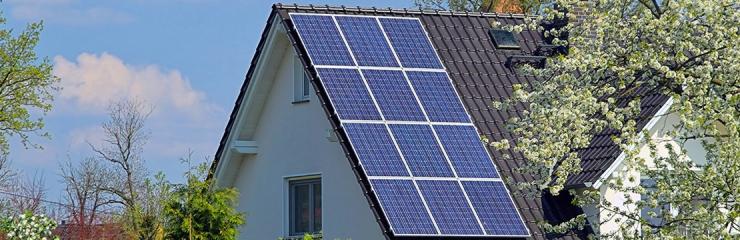 Installationsbrister i var tredje solcellsanläggning