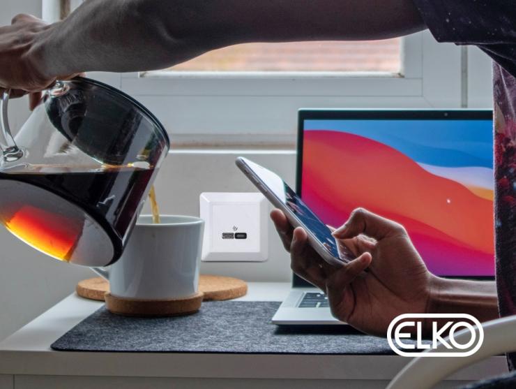 Elko USB - ladduttag med högeffektiv insats