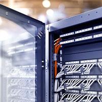 Enklare IT-installationer med LexComs 19 tums panelsortiment
