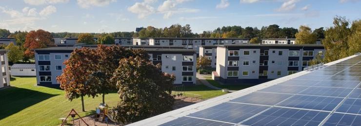 Vallacom bygger Riksbyggens största solcellsansläggning